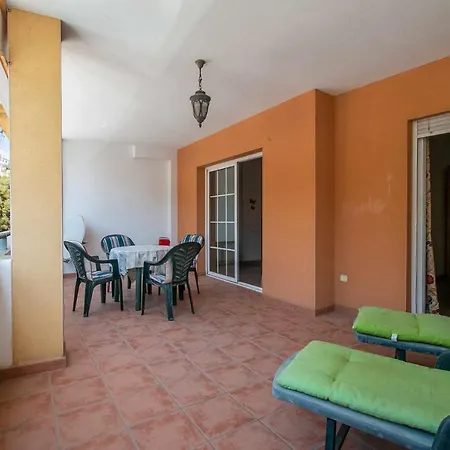 Apartamento En Burriana Playa - Edificio Rubarsal Nerja